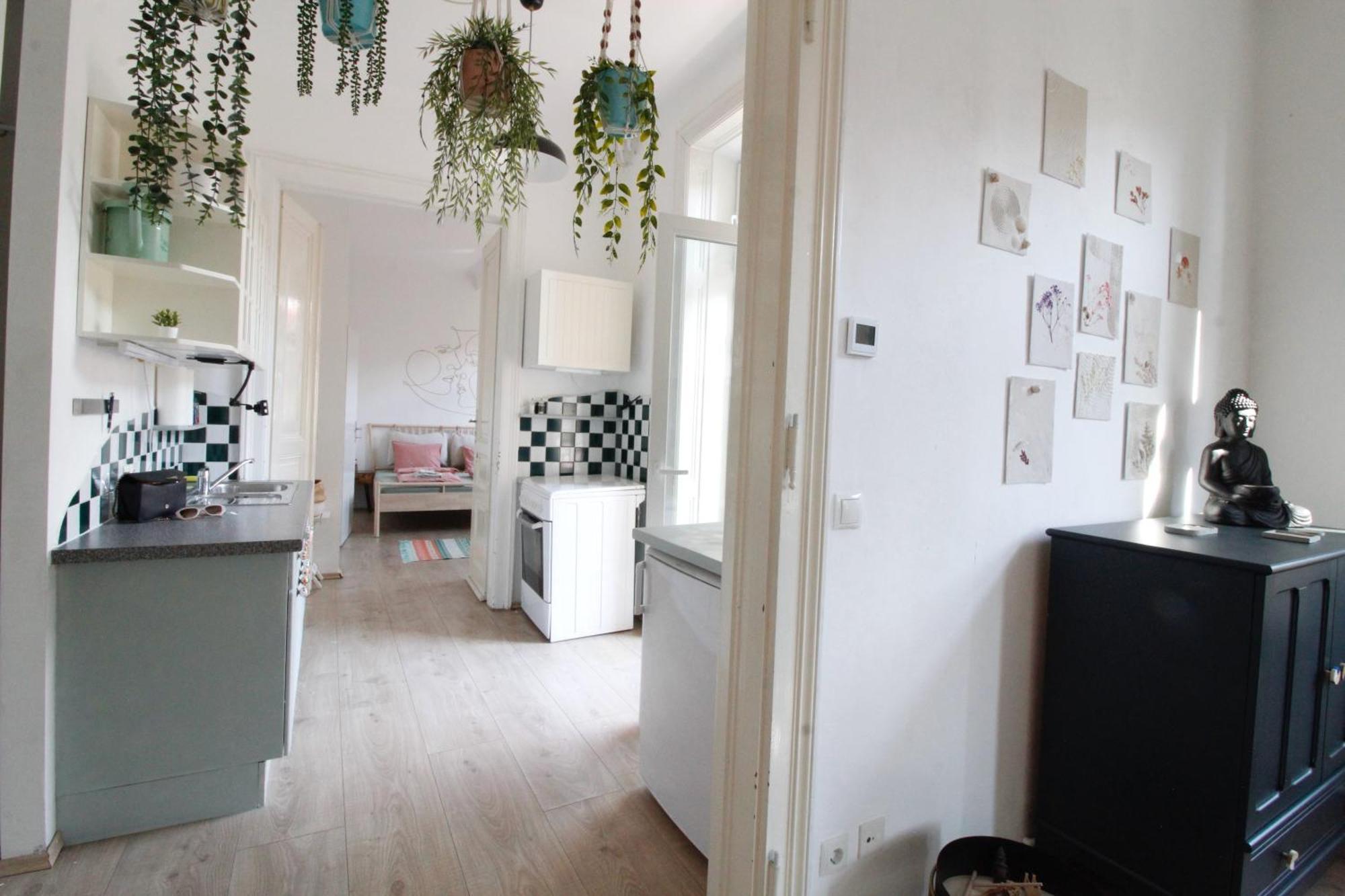 Cute Boho With Balcony Apartment Wien